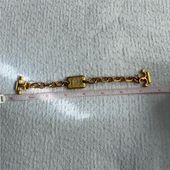 Tory Burch Roxanne Gold Logo Chain Bracelet - Picture 5 of 5
